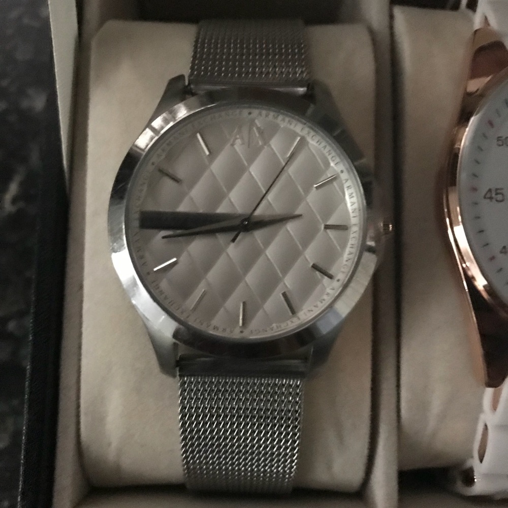 Women’s Armani wAtch